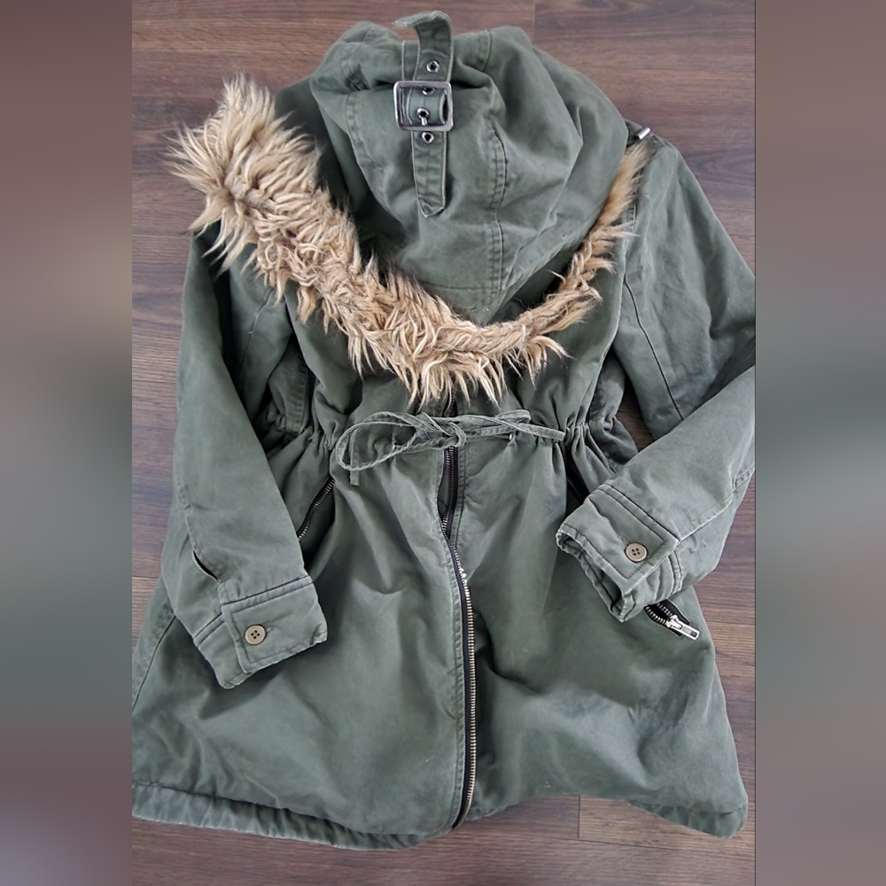OBO Green parka with internal teddy coat from the Aakaaa brand size M - Picture 2 of 3